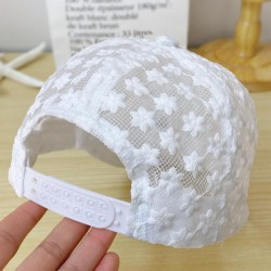 Boné de beisebol de renda fina - flores / folhas bordadas