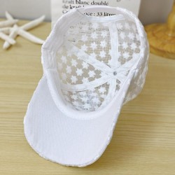 Boné de beisebol de renda fina - flores / folhas bordadas