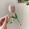 grampo de cabelo em forma de tulipa