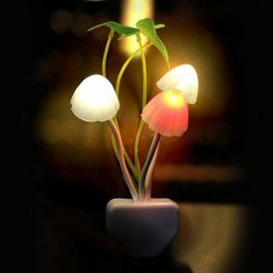 Luz noturna LED - plugue na parede - cogumelos coloridos / flor de lótus