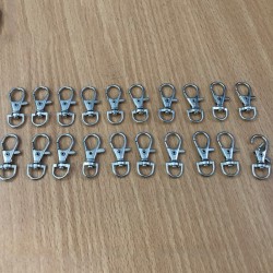Metal lobster - swivel clasp - hooks - clips - buckle - keyring - 20 piecesKeyrings