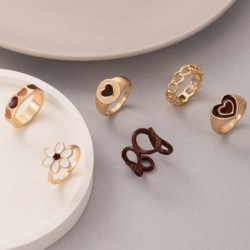 Retro style rings - brown flowers / hearts - 6 piecesRings