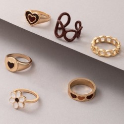 Retro style rings - brown flowers / hearts - 6 piecesRings