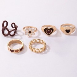 Retro style rings - brown flowers / hearts - 6 piecesRings