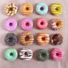 Ímãs decorativos de geladeira - donuts coloridos