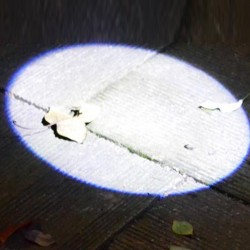 Luz redonda da forma da lua - liga de alumínio - mini lanterna LED - tocha