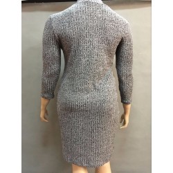 Vestido de inverno casual de pescoço alto tamanho