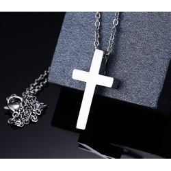 pingente cruz em branco clássico com colar de aço inoxidável