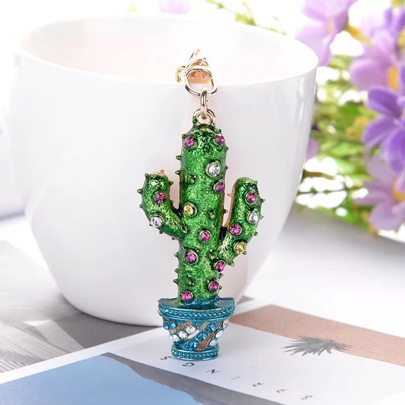 Crystal cactus keychain keyringKeyrings