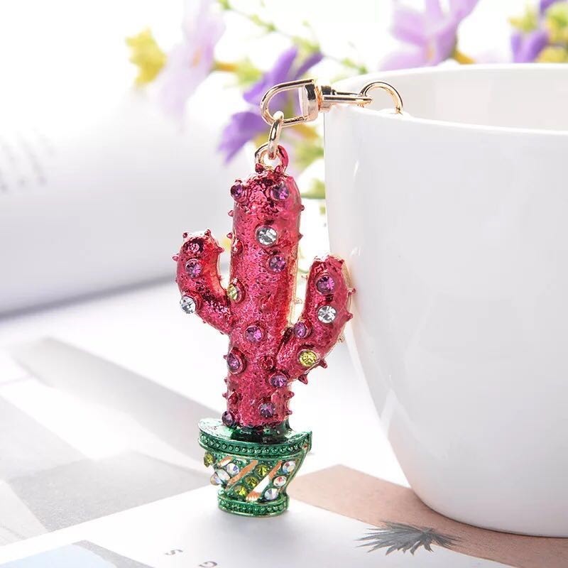 Crystal cactus keychain keyringKeyrings