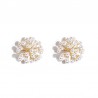 Pearl flower - small stud earringsEarrings