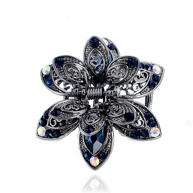 Crystal flower - hair clipHair clips
