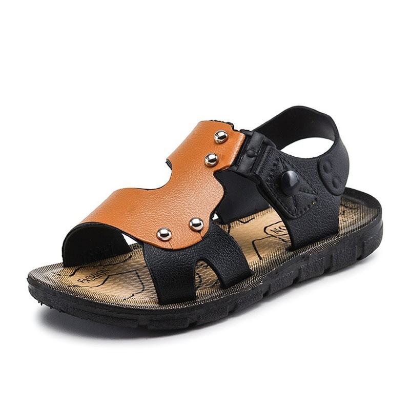 Sandálias de meninos de verão
