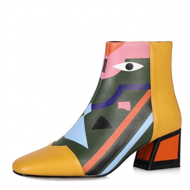 Impressão de moda - botas de tornozelo