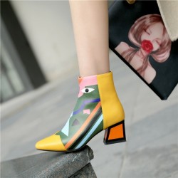 Impressão de moda - botas de tornozelo