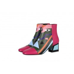 Impressão de moda - botas de tornozelo