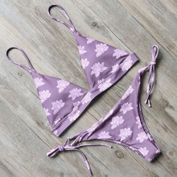 Roupa de banho floral - biquíni ajustado com empurrar para cima