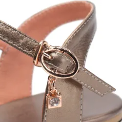 Genuine leather flat sandalsSandals