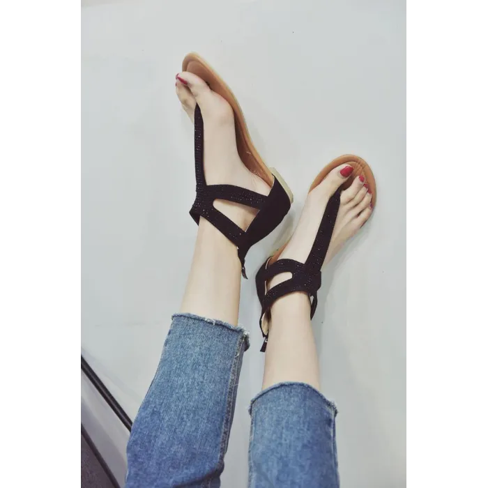 Summer sandals with crystals & zipperSandals