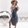 Elegante vestido listrado