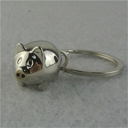 Chaveiro com mini piggy