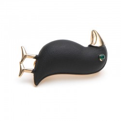 Broche elegante com corvo preto