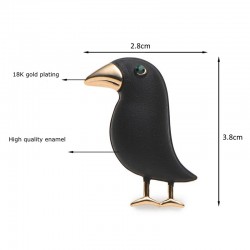 Broche elegante com corvo preto