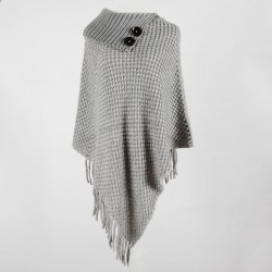Reboque de malha com borlas - poncho com botões - xale