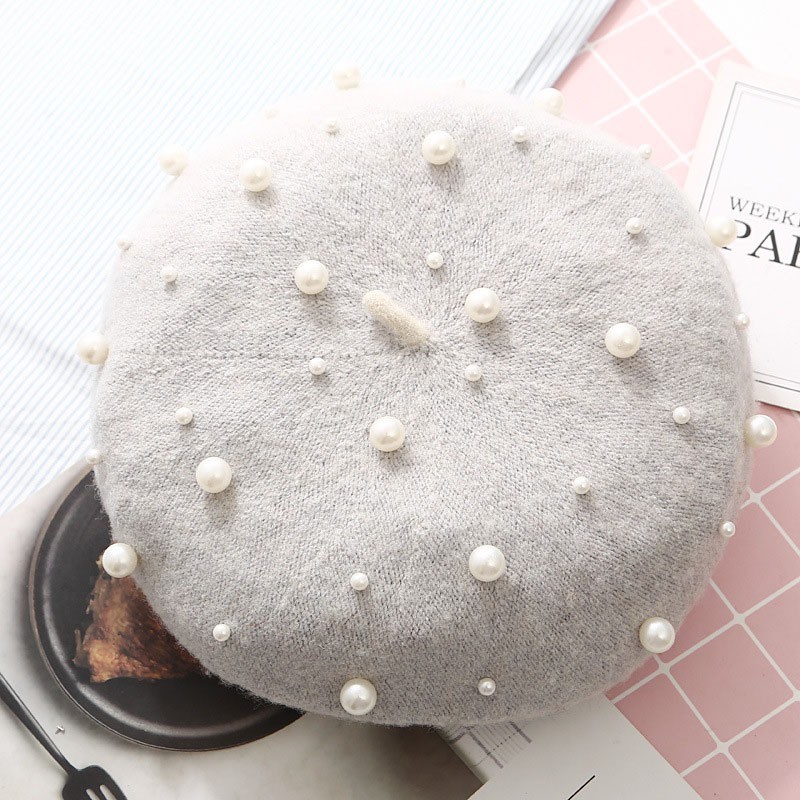 Elegante lã beret com pérolas - chapéu
