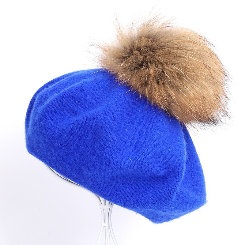 Elegante beret com pele pom-pom