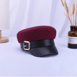Tampa de moda com visor de couro e cinto