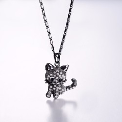 Crystal kitten - elegant necklaceNecklaces