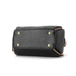 Modern design - small leather bagHandbags
