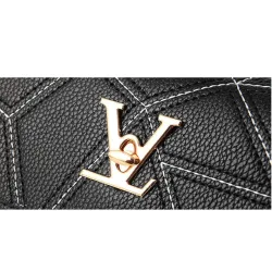 Modern design - small leather bagHandbags
