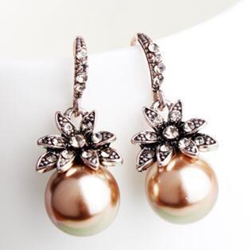 Brincos de luxo vintage com flor de cristal e pérola