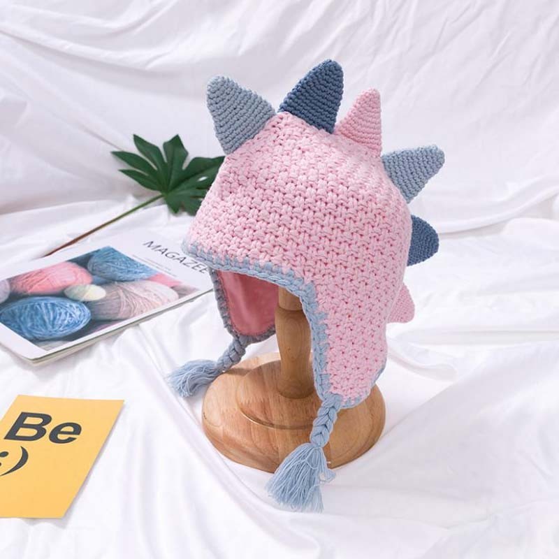 Dinossauro pequeno - chapéu de inverno artesanal para crianças